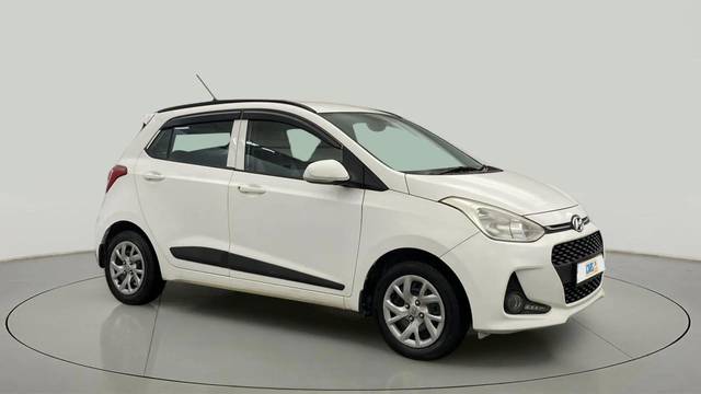 https://images10.gaadi.com/usedcar_image/4407259/original/49e0e76c645c69ca0413777194e2b49c.jpg?imwidth=6400