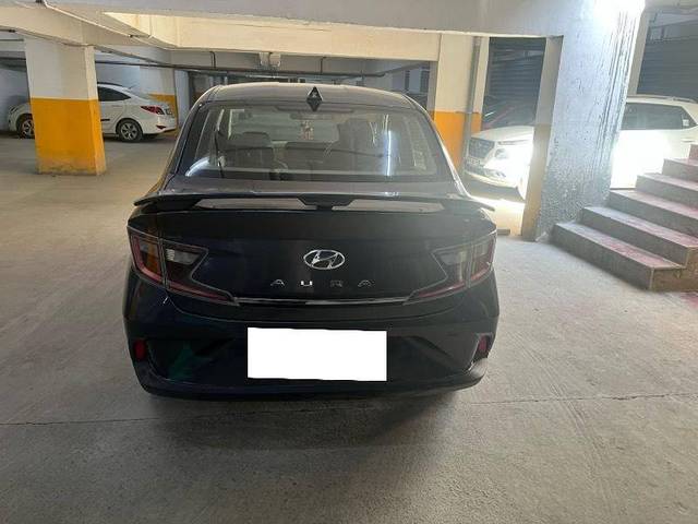 https://images10.gaadi.com/usedcar_image/4407389/original/0c7ec4d8dd797e977c7939f06c7001c6.jpeg?imwidth=6400