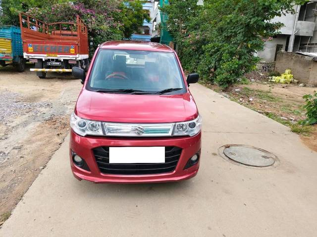 https://images10.gaadi.com/usedcar_image/4407550/original/processed_65c12516f2757a388c652642e70a4ad2.jpg?imwidth=6402