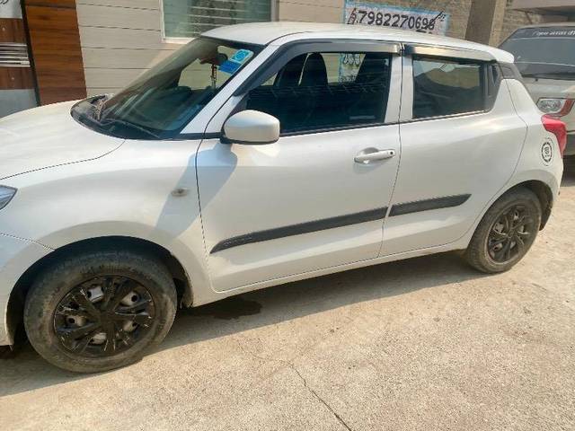https://images10.gaadi.com/usedcar_image/4407561/original/acbe0feb806f5629d3c5247d90856113.jpeg?imwidth=6401
