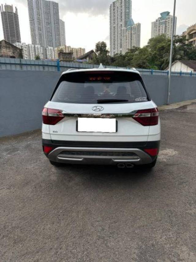 https://images10.gaadi.com/usedcar_image/4407670/original/c51f782f08a3db13c25b80961bdd29da.jpg?imwidth=6400