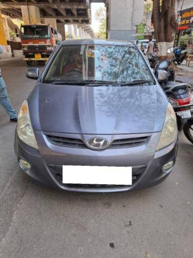 https://images10.gaadi.com/usedcar_image/4407732/original/ac200d192fa7c0e7a22bf62a1a4ed8ee.jpeg?imwidth=6400