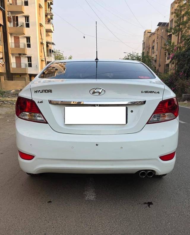 https://images10.gaadi.com/usedcar_image/4407744/original/processed_e69961863d75839986a0e588bfbdeb43.jpg?imwidth=6401