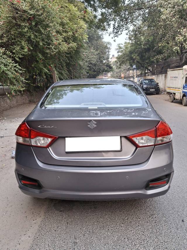 https://images10.gaadi.com/usedcar_image/4407750/original/processed_a284a058db24c70715fc2fc32e40e7fd.JPG?imwidth=6402