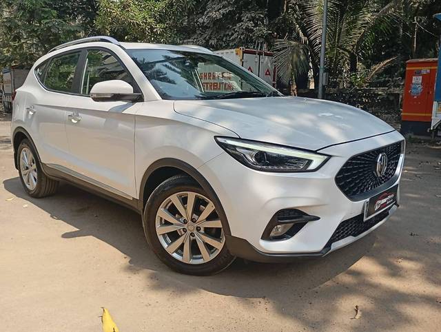 https://images10.gaadi.com/usedcar_image/4407796/original/processed_3905ba082c353a62f9dec7dcc2e258f9.jpg?imwidth=6400