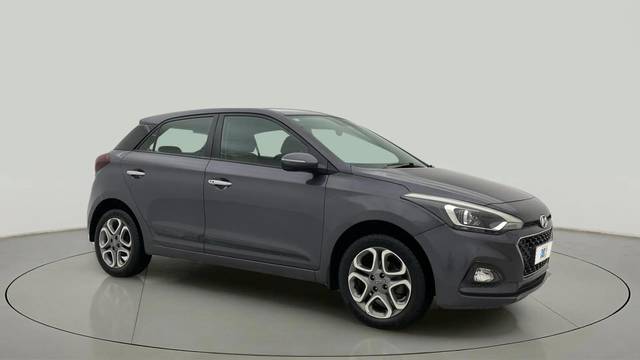 https://images10.gaadi.com/usedcar_image/4407997/original/7aa9b66999c0742c00b0cca31c246422.jpg?imwidth=6400