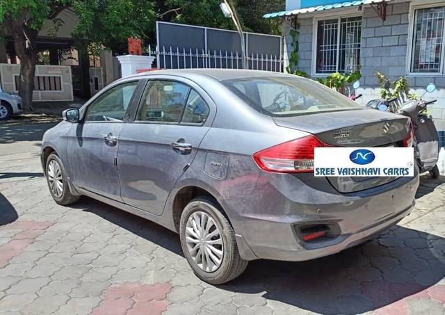 https://images10.gaadi.com/usedcar_image/4408138/original/processed_1ad7a22c51b89dcc061b8b06ec30c847.jpeg?imwidth=6402