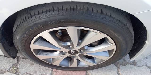 https://images10.gaadi.com/usedcar_image/4408242/original/cfc1cfc931a288287eb7c8370f2a7d3c.jpeg?imwidth=6402