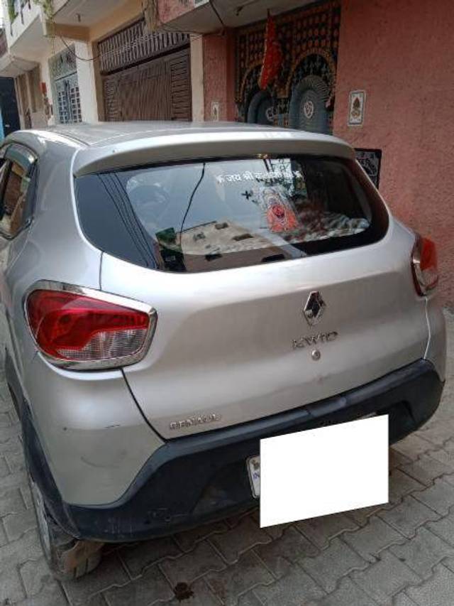 https://images10.gaadi.com/usedcar_image/4408251/original/97224ae2a38bcc789b890c94605cec08.jpg?imwidth=6401
