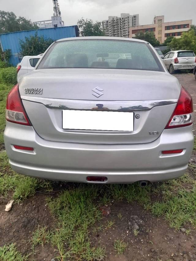 https://images10.gaadi.com/usedcar_image/4408262/original/processed_42b49235b913b80396ecb4fa4d61a712.jpg?imwidth=6401