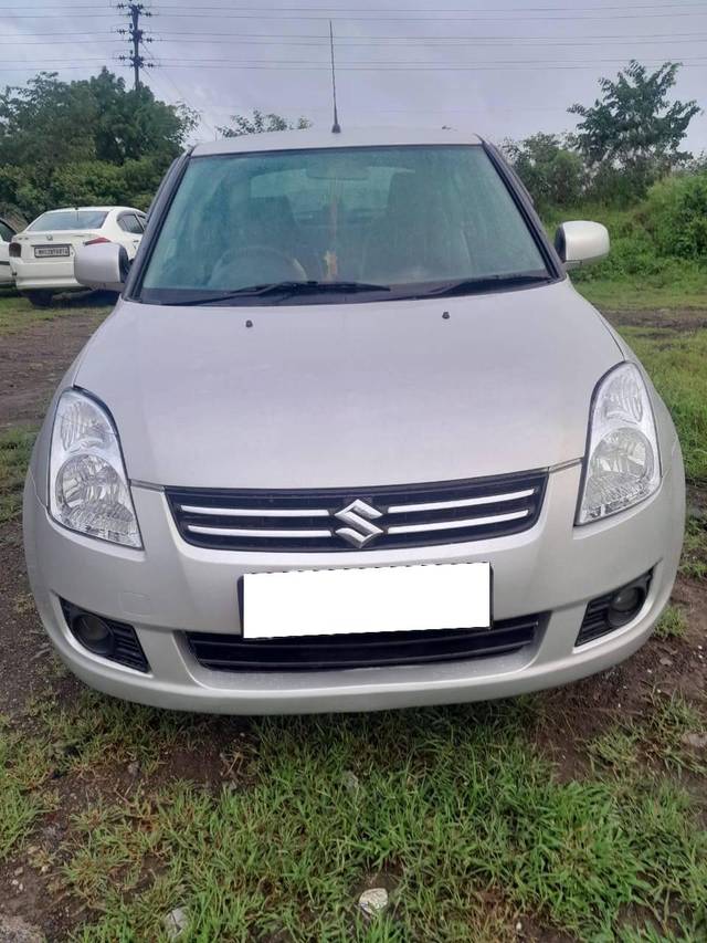 https://images10.gaadi.com/usedcar_image/4408262/original/processed_f5df2f0bdd1a46e81a43a0cc6029e67e.jpg?imwidth=6400