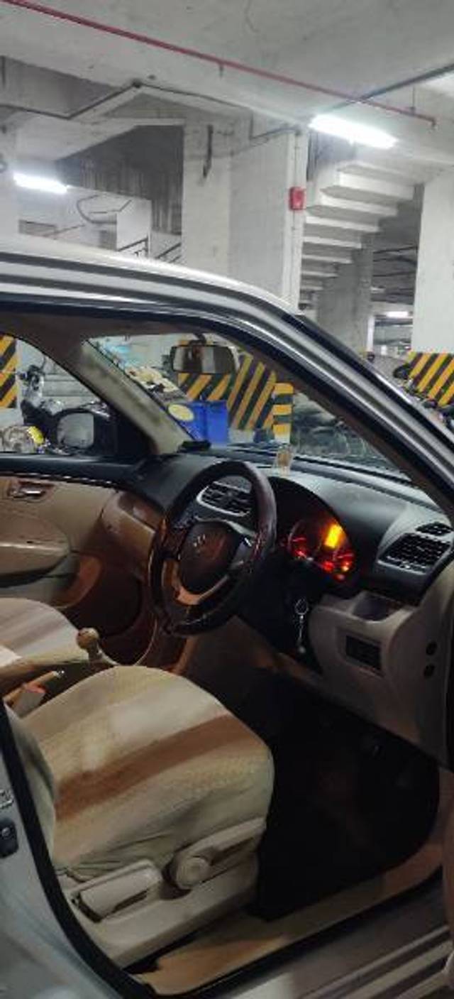 https://images10.gaadi.com/usedcar_image/4408338/original/75bee539e469b342de5fb128bf577a6d.jpg?imwidth=6401