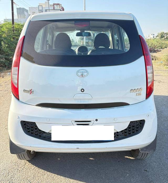 https://images10.gaadi.com/usedcar_image/4408368/original/processed_90ba31c56c6d72fc1d315e7bf7543ef2.jpg?imwidth=6402