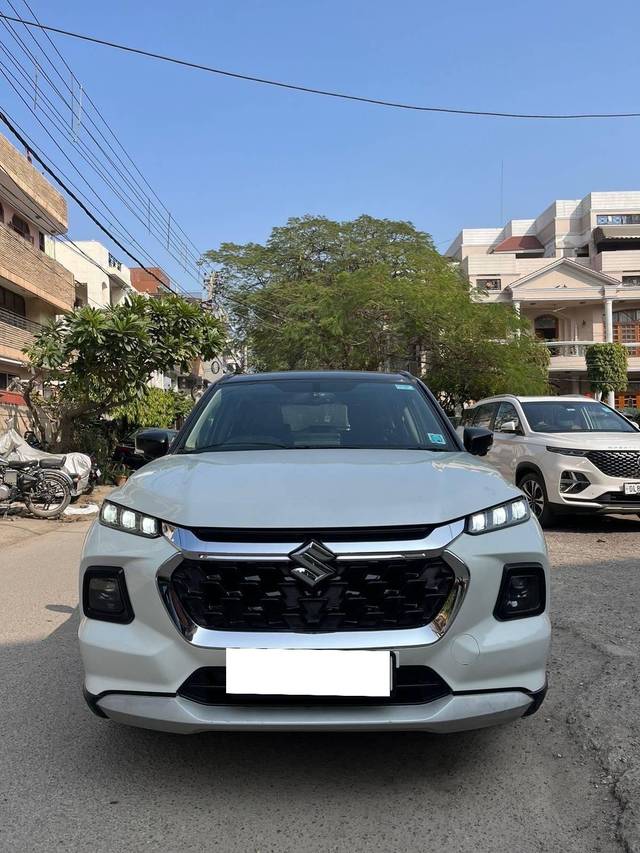 https://images10.gaadi.com/usedcar_image/4408384/original/processed_271f896d-57a3-4185-bf9e-252d8839e9cd.jpg?imwidth=6400