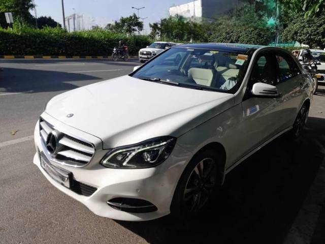 https://images10.gaadi.com/usedcar_image/4408416/original/d6896049aa9188b660d2bd4f24058a9a.jpg?imwidth=6400