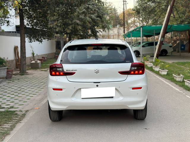 https://images10.gaadi.com/usedcar_image/4408424/original/processed_678fe74ecdab81cb8ba63cbf659c4454.jpg?imwidth=6401