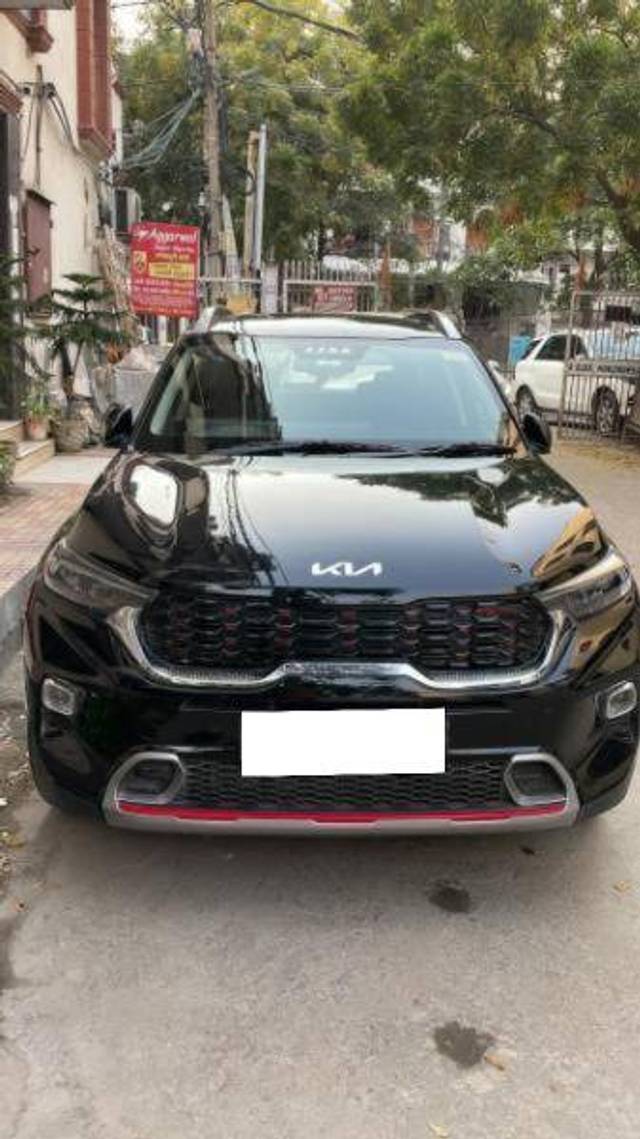 https://images10.gaadi.com/usedcar_image/4408495/original/c640a6a55655d9549ed84542c6e70a72.jpg?imwidth=6400
