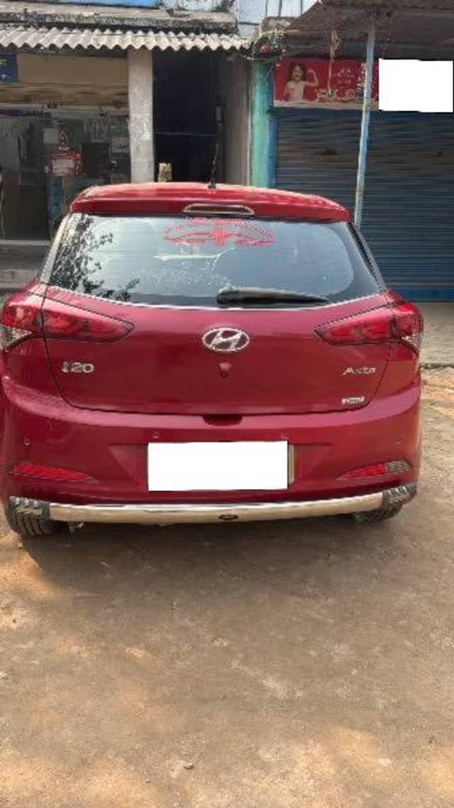 https://images10.gaadi.com/usedcar_image/4408512/original/processed_e49ed303-87a2-451c-be21-d25f58f2b299.jpeg?imwidth=6402