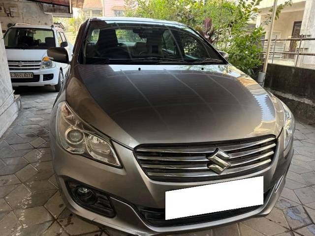 https://images10.gaadi.com/usedcar_image/4408566/original/processed_76ebbdcb-52fc-4da1-8e7c-49bf39a564a0.jpeg?imwidth=6400