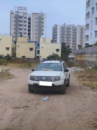 Renault Duster 2012-2015 Renault Duster 85PS Diesel RxE