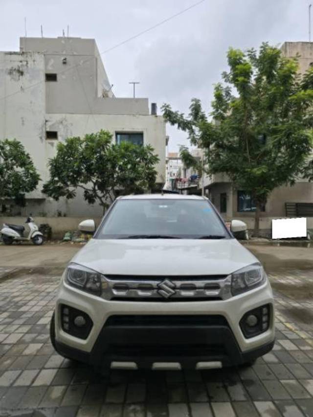 https://images10.gaadi.com/usedcar_image/4408650/original/processed_5ff54458-7c7f-4abe-a941-5f370c9ac827.jpg?imwidth=6400