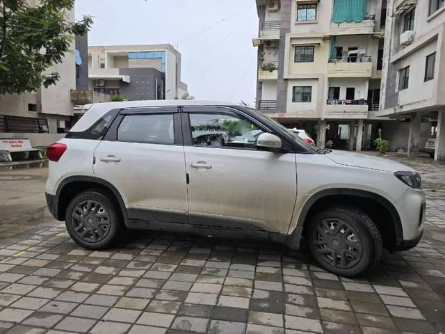 https://images10.gaadi.com/usedcar_image/4408650/original/processed_c169ed83-1541-4b50-9930-b4406e5f9a67.jpg?imwidth=6401