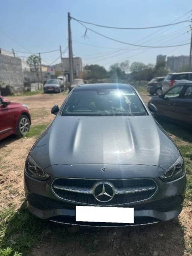 https://images10.gaadi.com/usedcar_image/4408704/original/processed_979e840a-a0f2-41f1-8bcc-716a78ffd628.jpeg?imwidth=6400