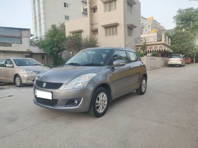 https://images10.gaadi.com/usedcar_image/4408747/original/processed_87630efc13b26fa66098bf0b7dca0b05.jpg?imwidth=6402