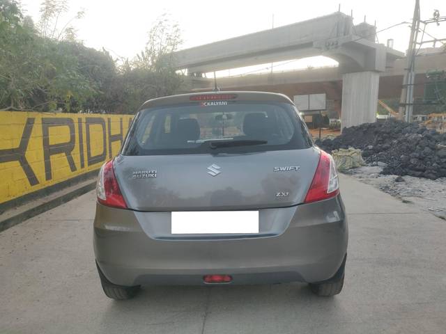 https://images10.gaadi.com/usedcar_image/4408747/original/processed_a8791a185b5dd56b47c2f6a2149ff35b.jpg?imwidth=6401