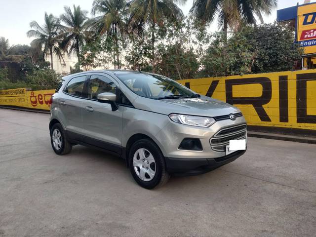 https://images10.gaadi.com/usedcar_image/4408749/original/processed_fe4828a4d3a307fd6ac1e90a371c9f50.jpg?imwidth=6400