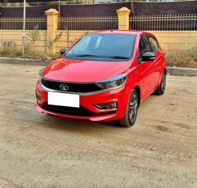 https://images10.gaadi.com/usedcar_image/4408919/original/b3f7024e953c22284c58c7ea2bd5693c.jpg?imwidth=6400