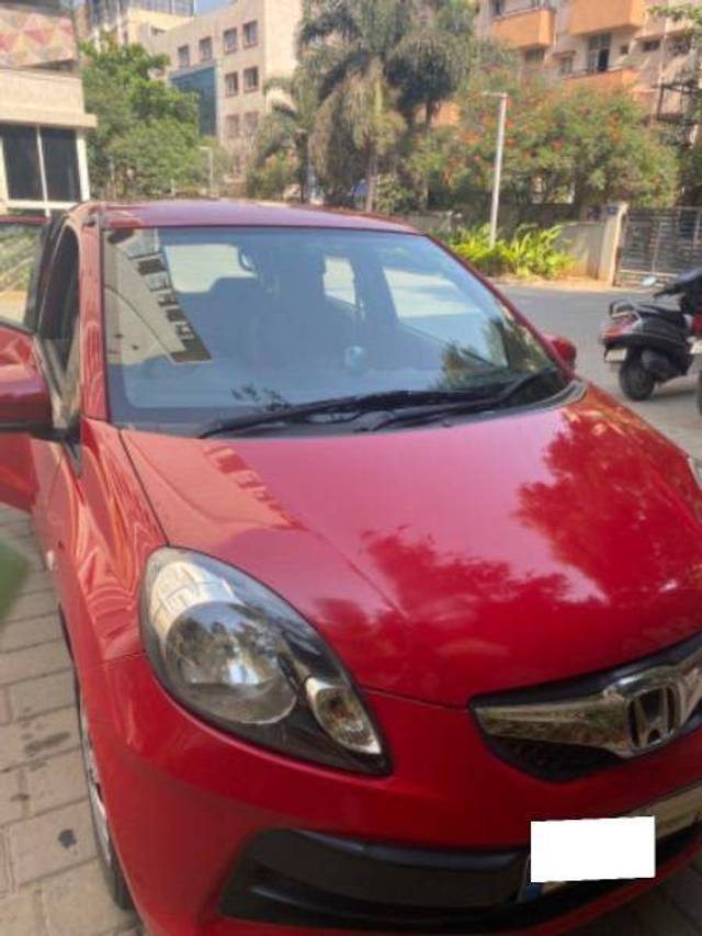 https://images10.gaadi.com/usedcar_image/4408970/original/cc380285b883629b63c25c76bdb69d1a.jpeg?imwidth=6401