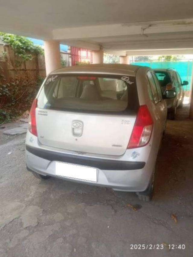 https://images10.gaadi.com/usedcar_image/4409070/original/processed_efbb35c3-dd84-4f53-8d06-71ee11816659.jpg?imwidth=6402