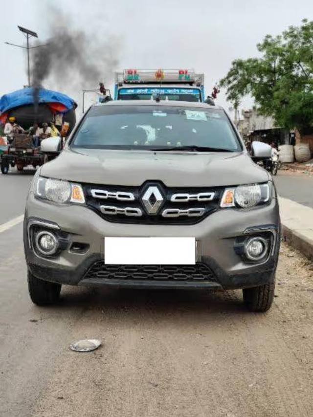 https://images10.gaadi.com/usedcar_image/4409092/original/219a820bef4e5e48f4a8a79e916634b0.jpg?imwidth=6400