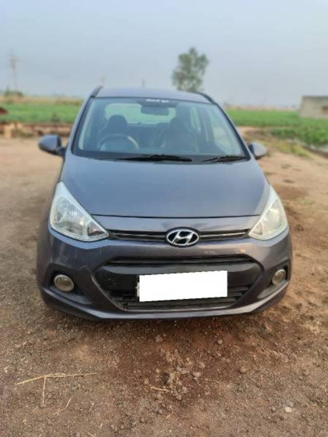 https://images10.gaadi.com/usedcar_image/4409103/original/processed_516da928-a272-4978-be85-9537e62724a3.jpg?imwidth=6400