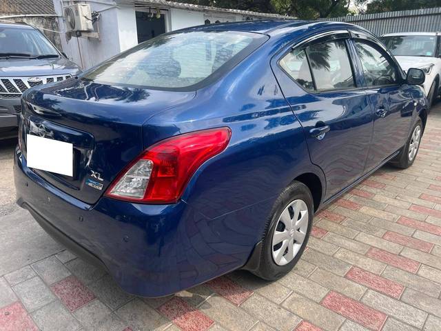 https://images10.gaadi.com/usedcar_image/4409123/original/processed_9adf7c0533defc84cd43f1d82bad2116.jpg?imwidth=6402