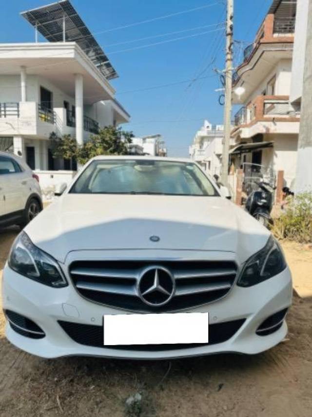 https://images10.gaadi.com/usedcar_image/4409141/original/processed_2e5b789a-5693-4b28-ad5e-b7cd33ad0c56.jpeg?imwidth=6400