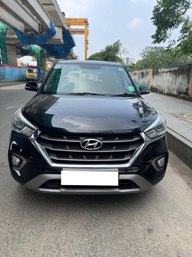 https://images10.gaadi.com/usedcar_image/4409210/original/processed_7c3ed368b0546c674e0de96840054535.jpg?imwidth=6402