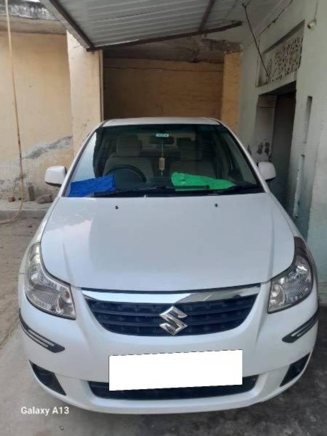 https://images10.gaadi.com/usedcar_image/4409224/original/processed_3fdc2968-0db1-436e-95ed-f14cdeeedda8.jpeg?imwidth=6400