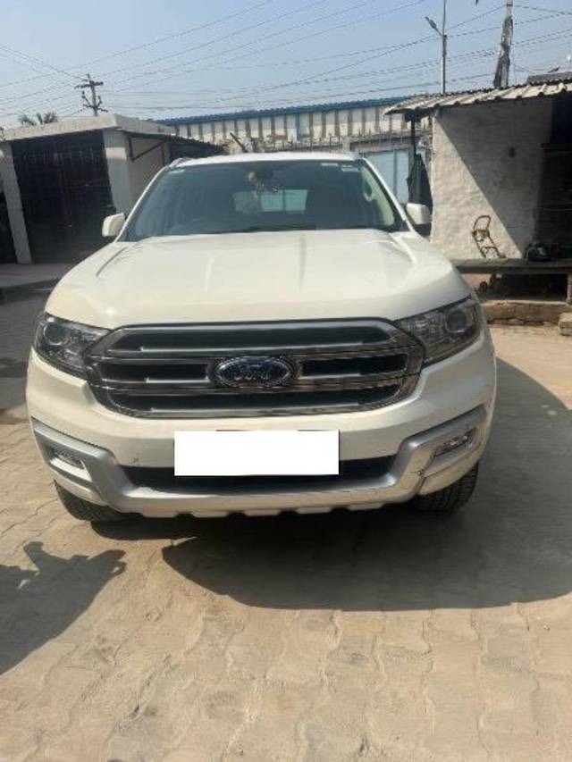 https://images10.gaadi.com/usedcar_image/4409382/original/processed_7109f0ad-960f-4565-9670-60cca620aa02.jpeg?imwidth=6400