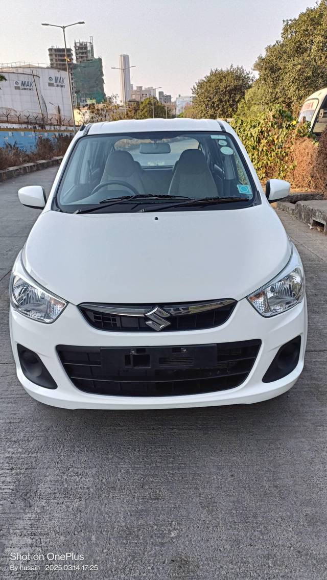 https://images10.gaadi.com/usedcar_image/4409489/original/processed_aa37fbd3e204e8b59ede96c923b66445.jpg?imwidth=6402