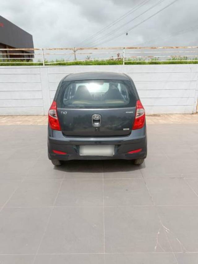 https://images10.gaadi.com/usedcar_image/4409508/original/processed_9ecc3d4c-1046-4004-9810-235823013826.jpg?imwidth=6401