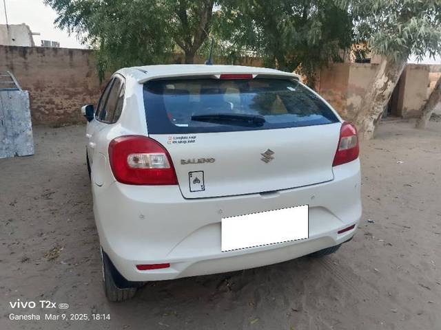 https://images10.gaadi.com/usedcar_image/4409554/original/processed_a6bf75c6-a990-4fa8-b7c6-548ab362884e.jpg?imwidth=6401