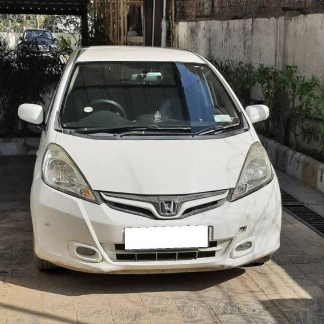 https://images10.gaadi.com/usedcar_image/4409604/original/6db8daa2f1acd74b05711f0efd5e51ef.jpg?imwidth=6400