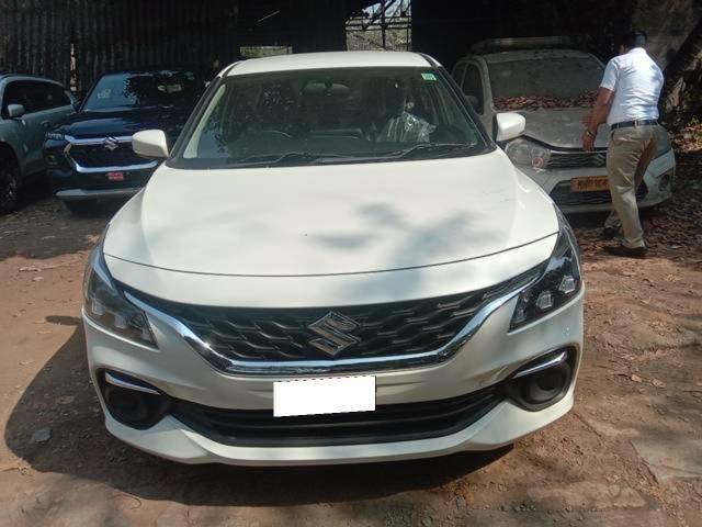 https://images10.gaadi.com/usedcar_image/4409649/original/2a3ea406ec844ab2c5d3db90b7d06c6e.jpg?imwidth=6400