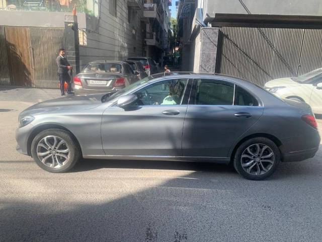 https://images10.gaadi.com/usedcar_image/4409659/original/be2156f14964379a68a7e045be4d553b.jpeg?imwidth=6402