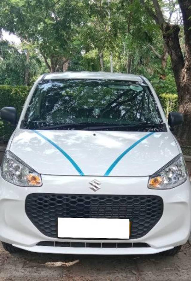 https://images10.gaadi.com/usedcar_image/4409674/original/processed_c6b5b2c1-a150-400f-b137-2e534c850043.jpg?imwidth=6400