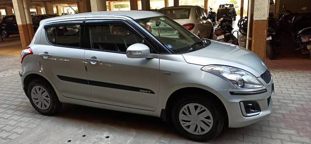 https://images10.gaadi.com/usedcar_image/4409784/original/14039b2768d41f03f79700fc7a39abe2.jpg?imwidth=6402