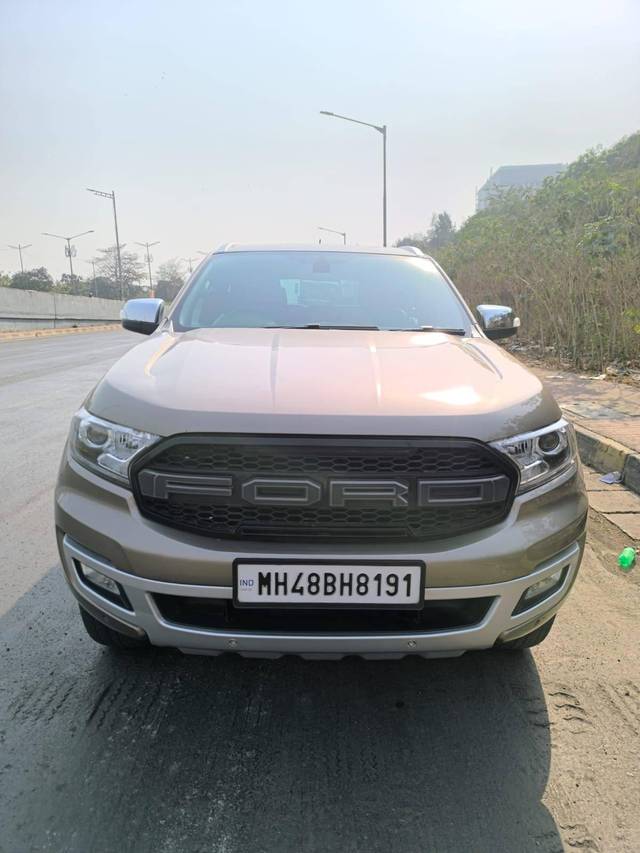 https://images10.gaadi.com/usedcar_image/4409889/original/processed_5393a3e9e870ee5aeccacbfffc9a59ab.jpg?imwidth=6402