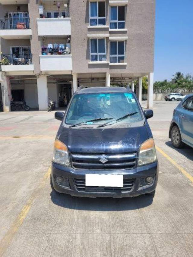 https://images10.gaadi.com/usedcar_image/4410137/original/e58810a51ff84a36ad36403d70a42f22.jpg?imwidth=6402